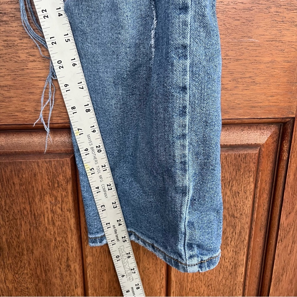 Women’s Wild Fable Distressed Jeans - Picture 8 of 8